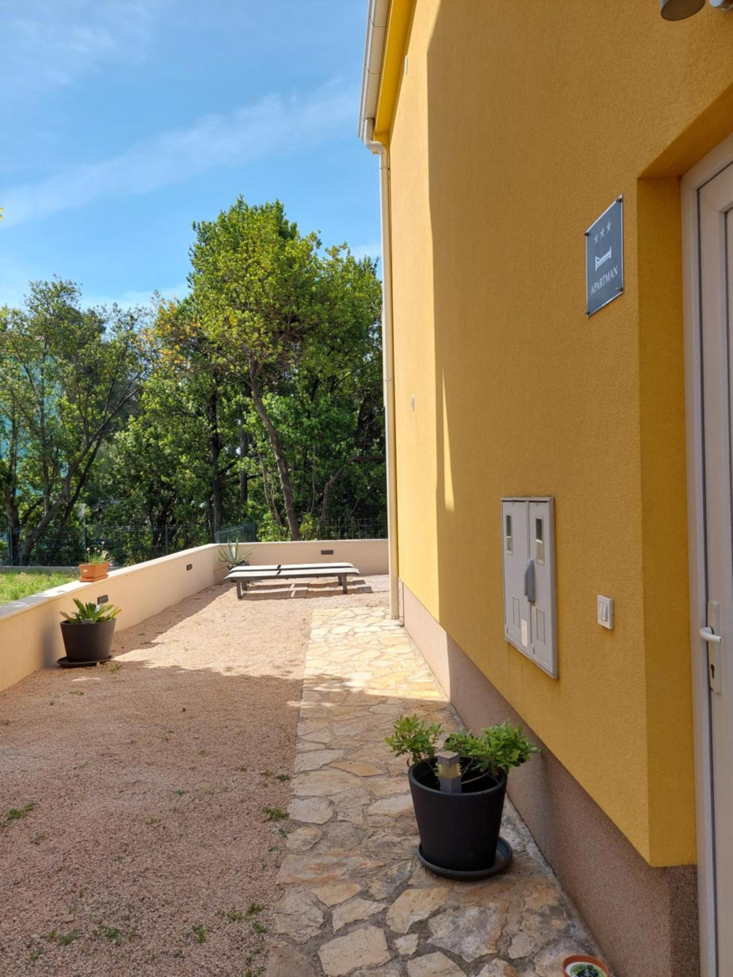 Spacious Apartment Close To The Sea In Split Area Kaštela 외부 사진